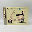 Load image into Gallery viewer, AUTOart MOTOR CYCLE 1/12Scale VESPA ET4 150(WHITE) 12511