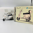 Load image into Gallery viewer, AUTOart MOTOR CYCLE 1/12Scale VESPA ET4 150(WHITE) 12511