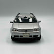 Load image into Gallery viewer, WELLY VOLKSWAGEN GOLF VARIANT 2001 1/24scale
