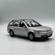 Load image into Gallery viewer, WELLY VOLKSWAGEN GOLF VARIANT 2001 1/24scale