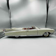 Load image into Gallery viewer, Maisto Cadillac 1959 Eldorado Biarritz 1/12scale