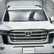 Load image into Gallery viewer, KYOSHO MINI-Z 4x4 readyset Toyota LAND CRUISER 300 Precious White Pearl 32533PW