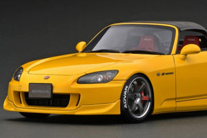 ignition model 1/18 Honda S2000 (AP2) Yellow IG2589