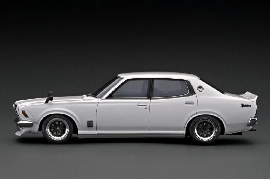 ignition 1/18 NIssan Bluebird U 2000GTX (G610) White IG3617