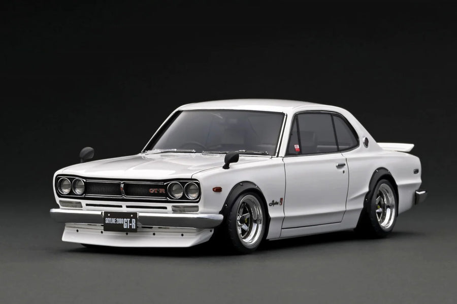 ignition 1/18 Nissan Skyline 2000 GT-R (KPGC10) White IG3235