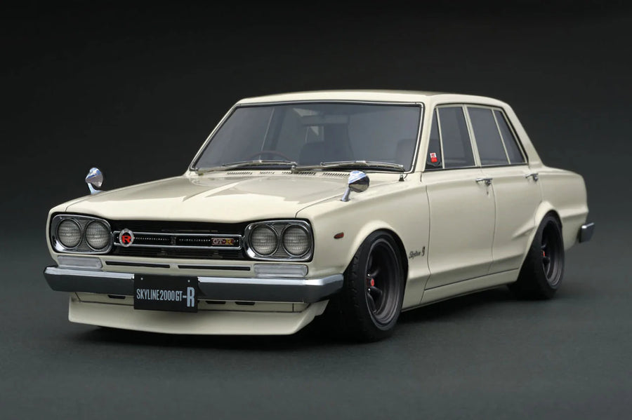 ignition 1/18 Nissan Skyline 2000 GT-R (PGC10) White IG3513