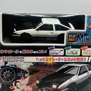 Kyosho First Mini-Z Toyota Sprinter Trueno AE86 (White/Black) 66612