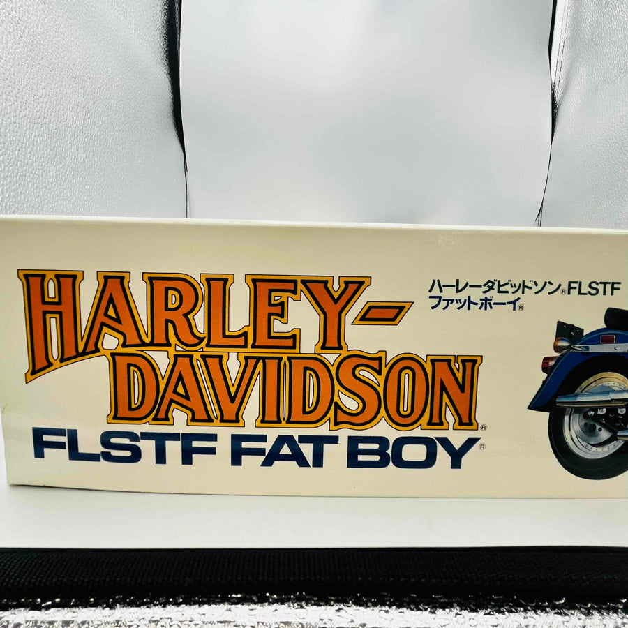 TAMIYA 1/6 Motorcycle Series No. 29 Harley Davidson FLSTF Fat Boy Plastic Model 16029