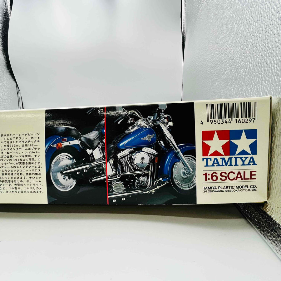 TAMIYA 1/6 Motorcycle Series No. 29 Harley Davidson FLSTF Fat Boy Plastic Model 16029
