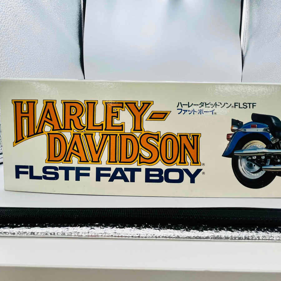 TAMIYA 1/6 Motorcycle Series No. 29 Harley Davidson FLSTF Fat Boy Plastic Model 16029
