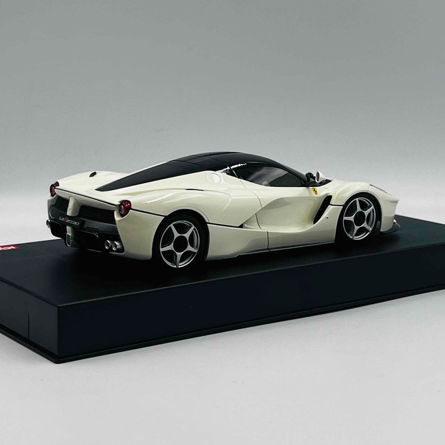 Kyosho Mini-z Body ASC MR-03W-MM LaFerrari White MZP224W