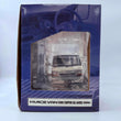 Load image into Gallery viewer, 1/24 DISM Aoshima Toyota Hiace Van (100 Series) SUPER GL Late Model 1998
