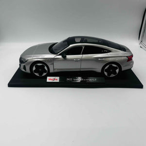 Maisto 1/18 Special Edition 2022 Audi RS e-tron GT ITEM 46629