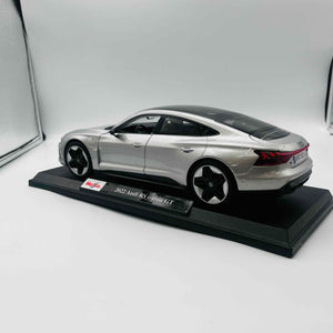Maisto 1/18 Special Edition 2022 Audi RS e-tron GT ITEM 46629
