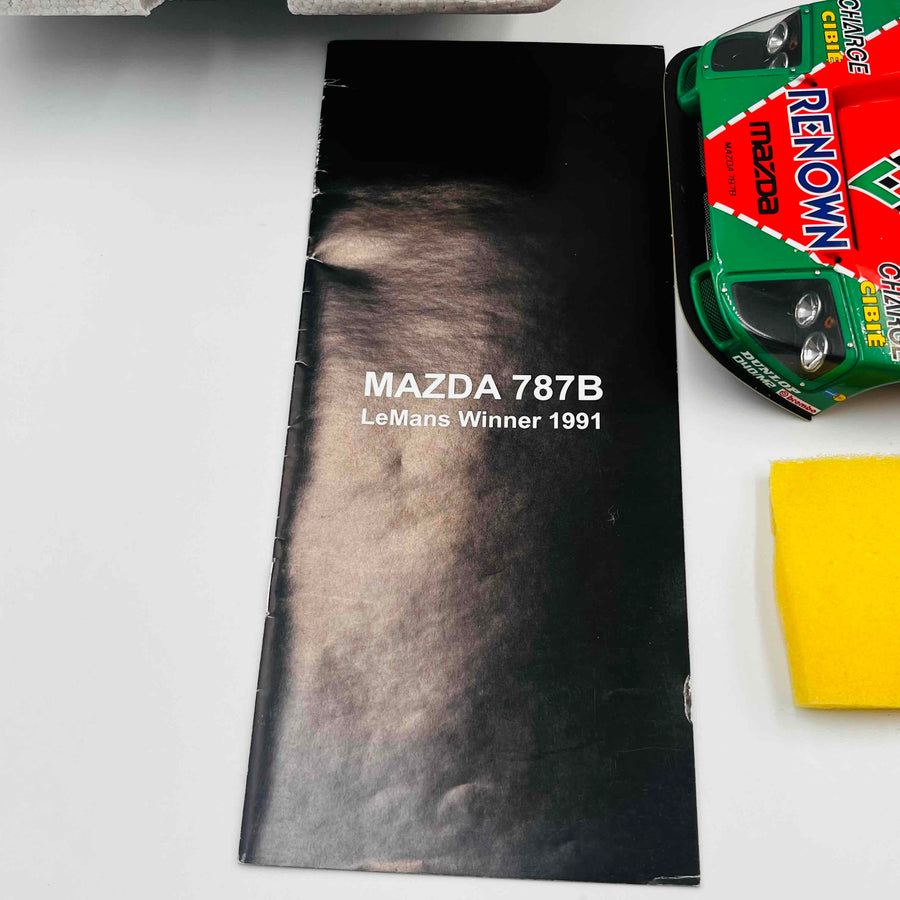 Autoart 1/18 MAZDA 787B LeMans Winner 1991 Paint cracked