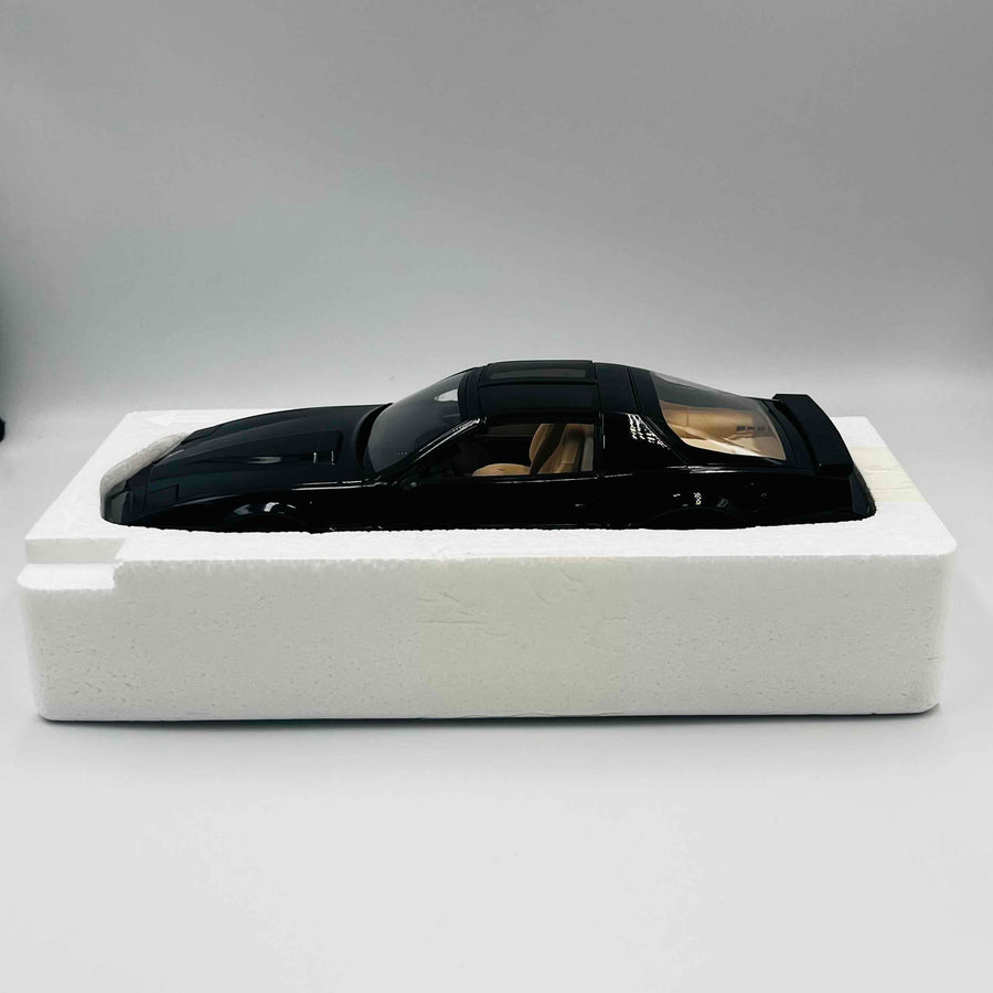 Hotwheels 1/18 ELITE KNIGHT RIDER