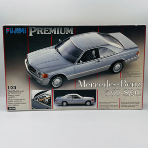 Fujimi PREMIUM Mercedes-Benz560 SEC 1/24 Superior Plastic Model Kit