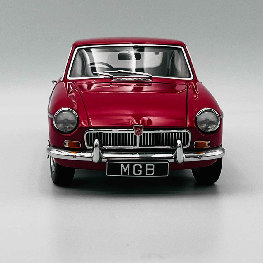 Autoart MILLENNIUM 1/18 MGB GT COUPE MKⅡ 76601