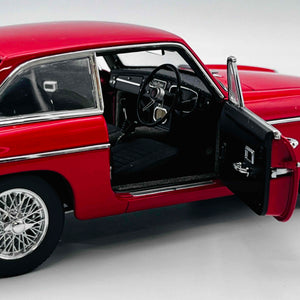 Autoart MILLENNIUM 1/18 MGB GT COUPE MKⅡ 76601