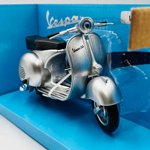 Vespa 150 GS Silver Metallic 1/12 Diecast Motorcycle Model NewRay