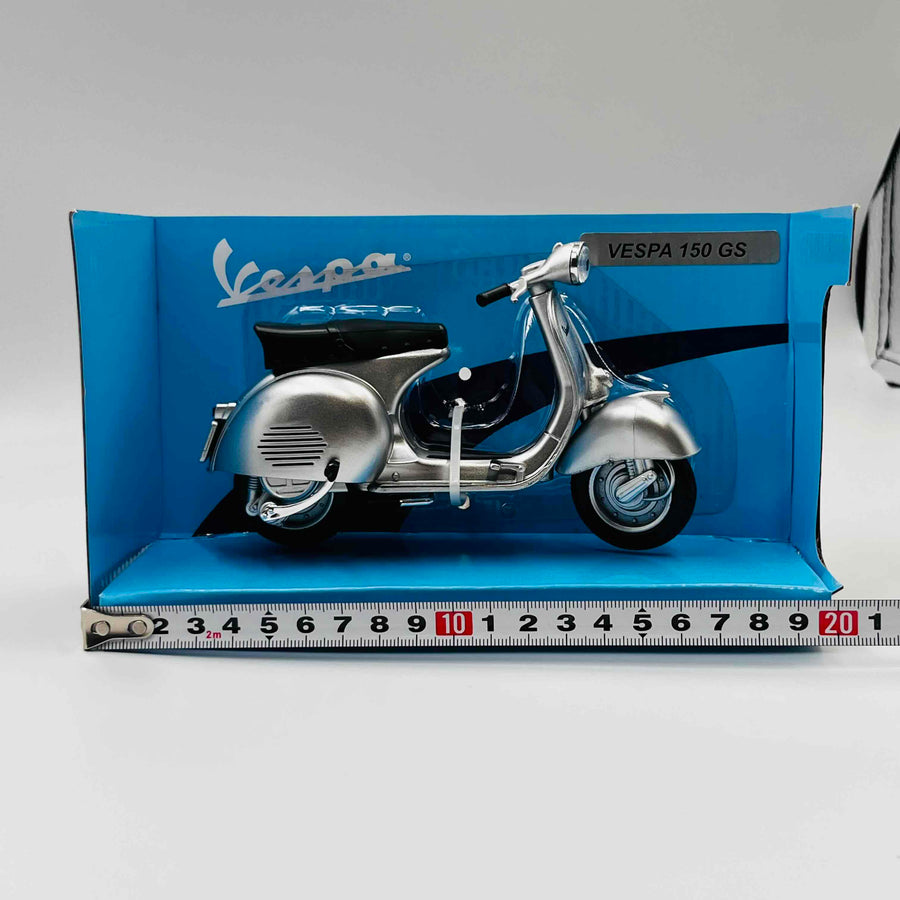 Vespa 150 GS Silver Metallic 1/12 Diecast Motorcycle Model NewRay