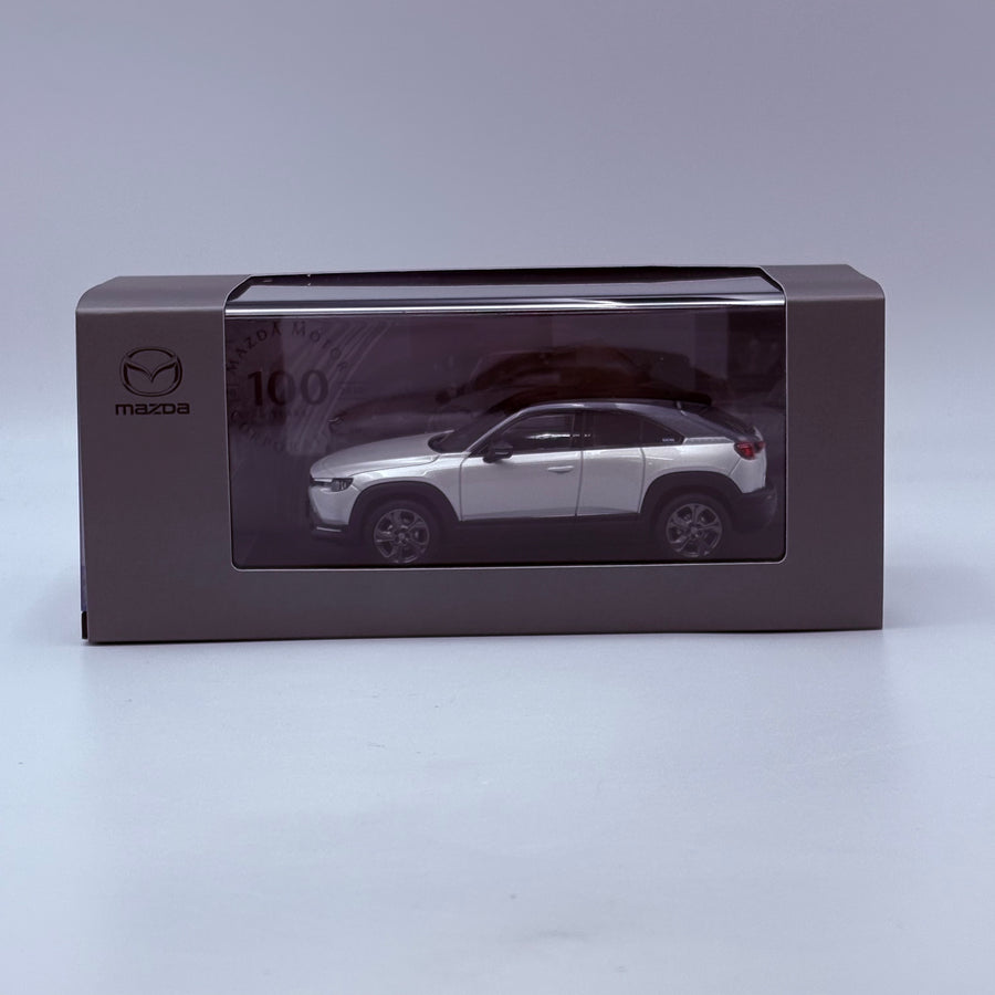 MAZDA MX-30(2020) 1/43scale Ceramic Metallic BM9677010 MD54V99X1 ME00W9M1R