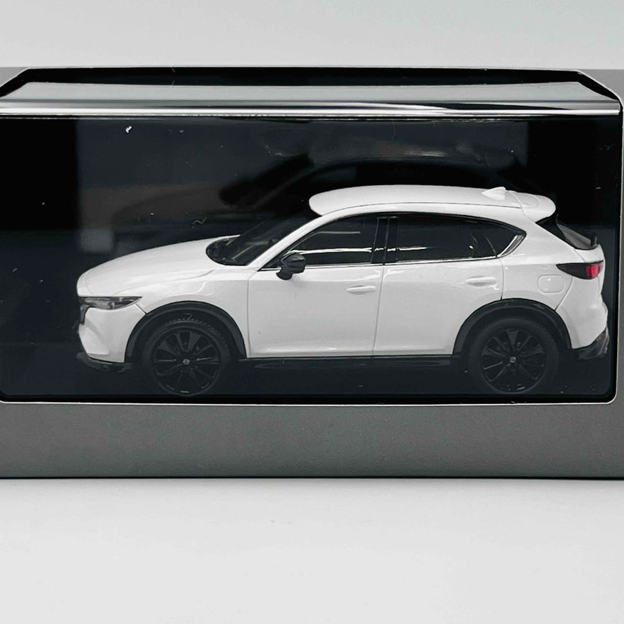 MAZDA CX-５(2021）Snowflake White Pearl Mica BM9663010 MD60V99X1  64