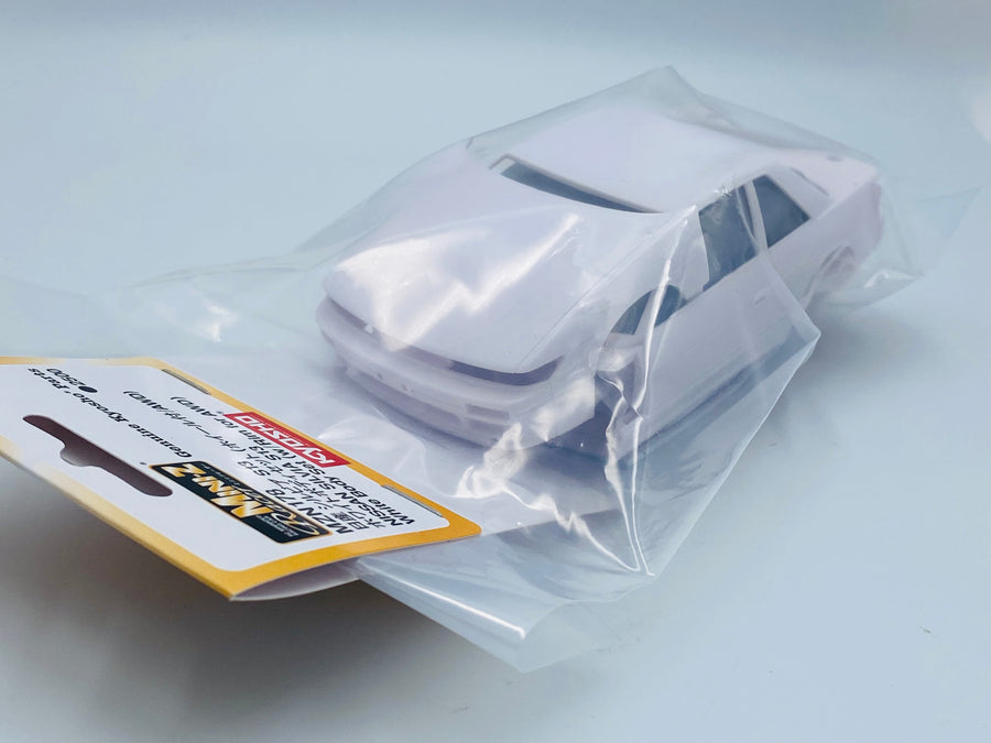 Kyosho Mini-z White Body Set Nissan Silvia S13 (With Rim) MZN178