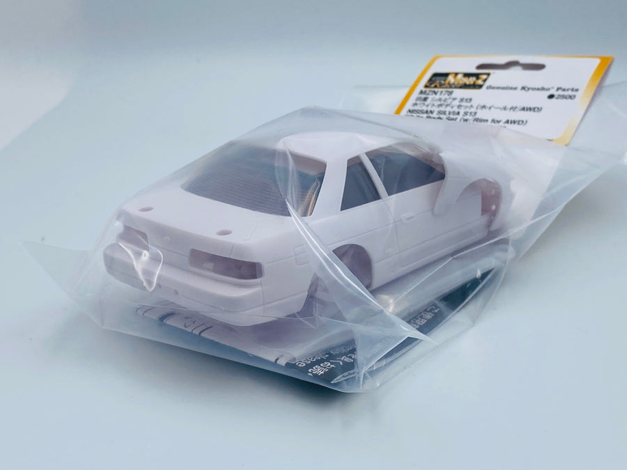 Kyosho Mini-z White Body Set Nissan Silvia S13 (With Rim) MZN178